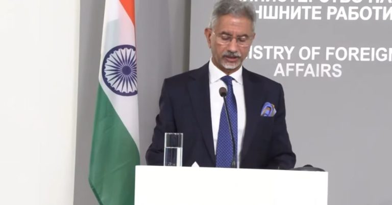 Jaishankar Says US Asked India to Buy Russian Oil in 2022, Rejects European ‘Moralising’