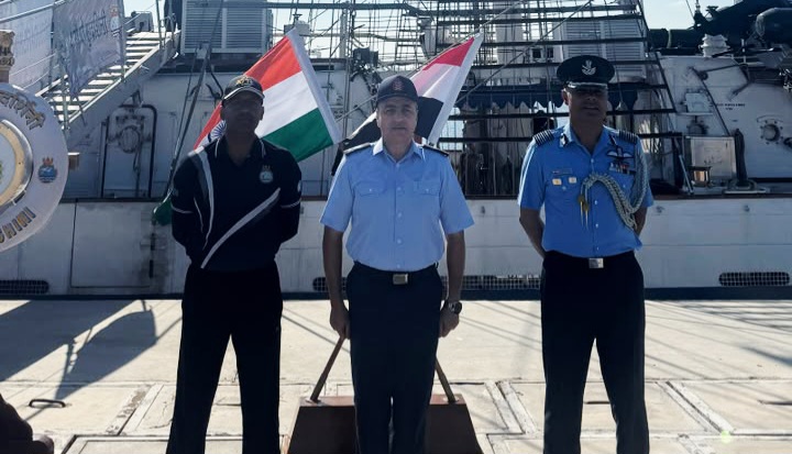 INS Sudarshini Arrives in Alexandria During Lokayan 26
